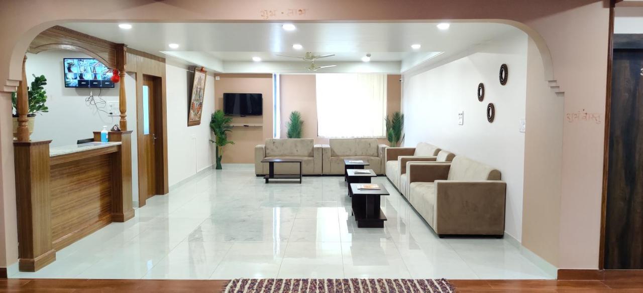 Aman International Hotel Karwar Luaran gambar